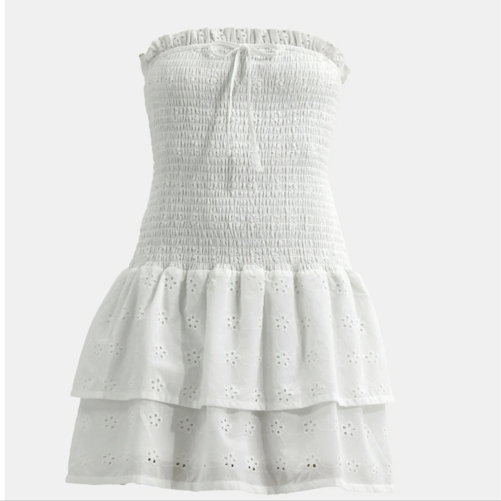 NWT No Boundaries Strapless Smocked Eyelet Ruffle Dress, L, White - Picture 1 of 5